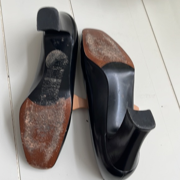 Vintage: Stuart Weitzman for Browns, Shiny Black Leather Pump, 8, narrow - Picture 4 of 5